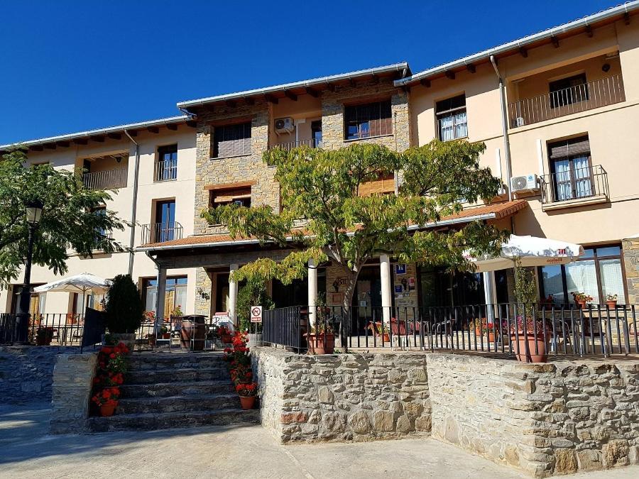 Hotel Guara Inluka Las Almunias المظهر الخارجي الصورة
